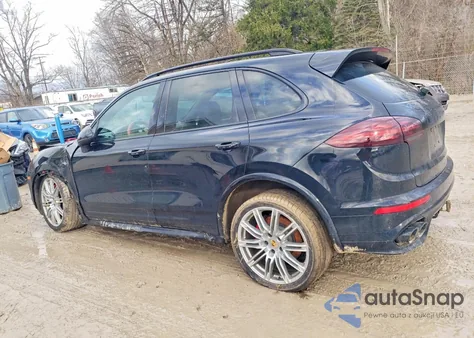 2017 Porsche Cayenne Gts из США, поврежденный, VIN WP1AD2A24HLA83199
